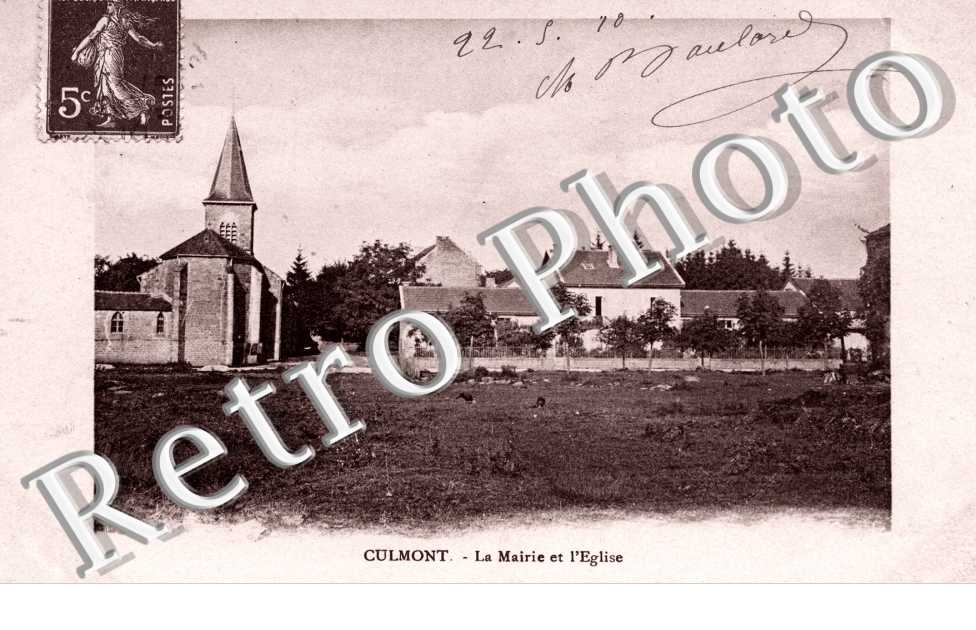 la mairie et l' eglise