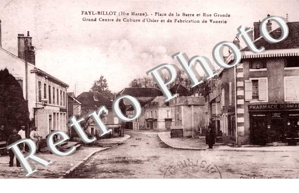 Place de la barre et rue grande