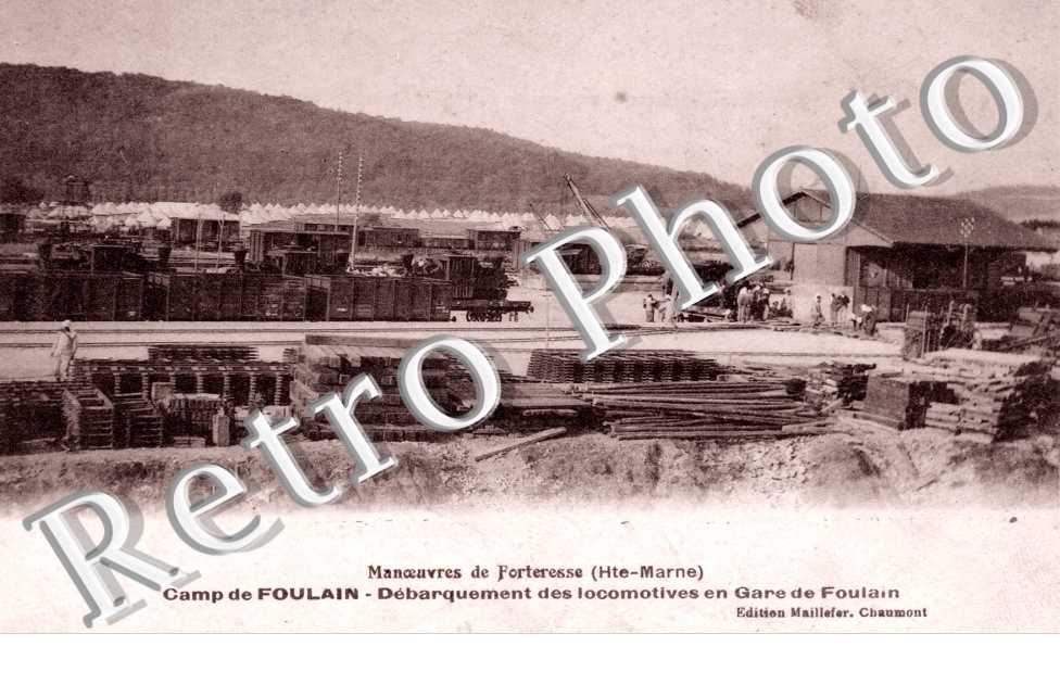 Camp Foulain - grandes manoeuvres - groupe d'artilleurs