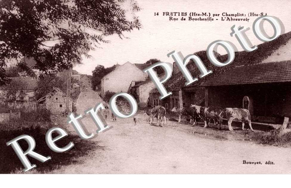 rue de Bouchenille - L'abreuvoir