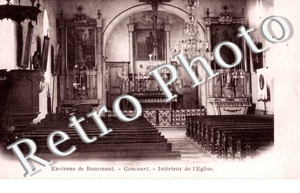 Interieur de l'eglise