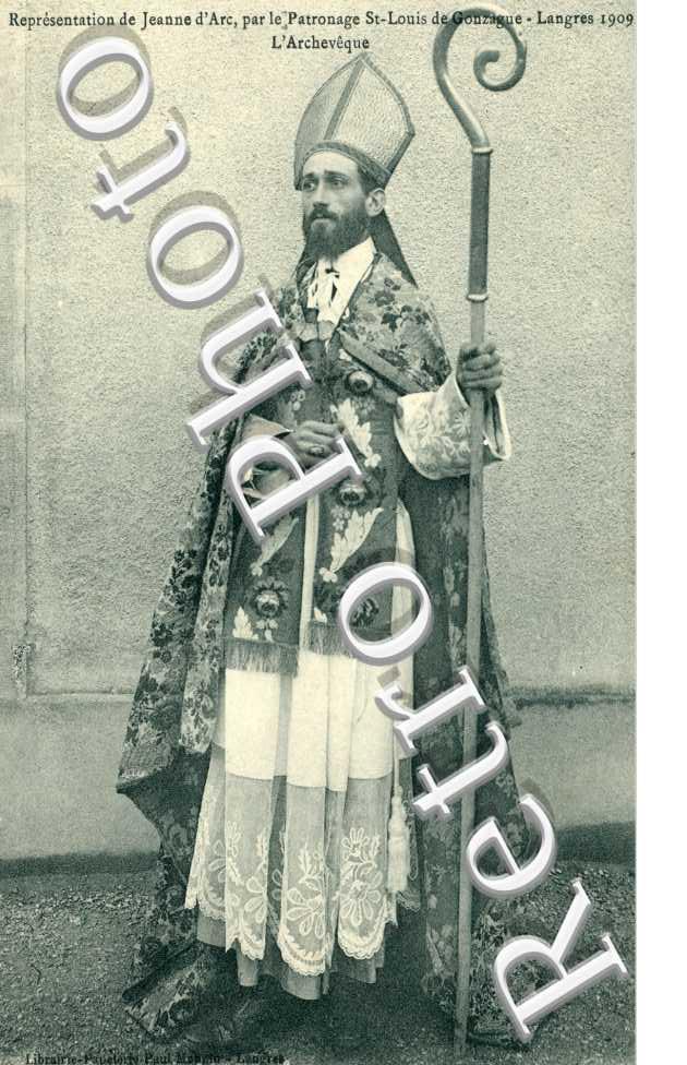 representation de Jeanne d'Arc -l'archeveque