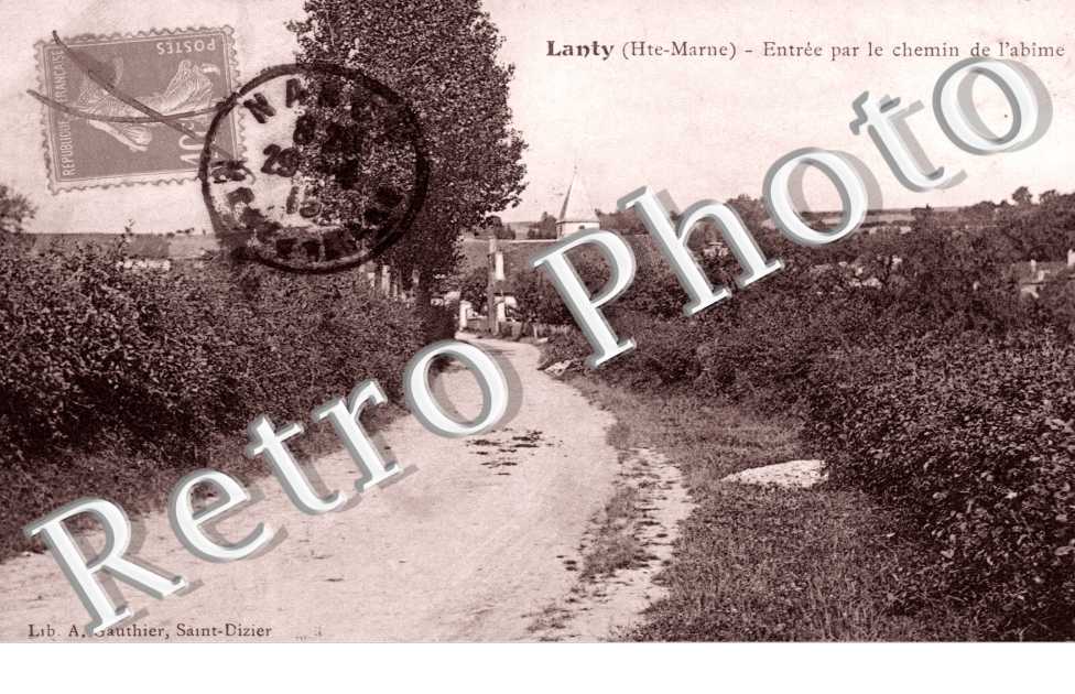 entree par le chemin de l' abime