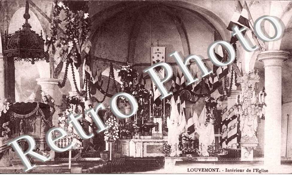 interieur de l'eglise