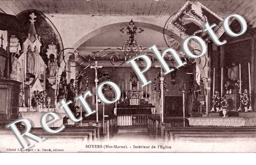 interieur de l' eglise