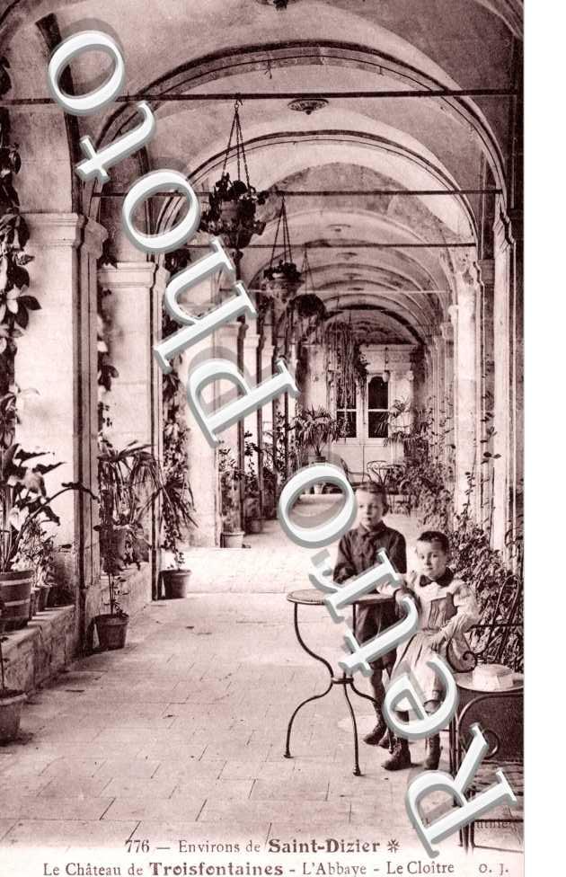 Abbaye - le cloitre