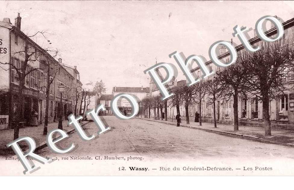 Rue du general Defrance - les postes