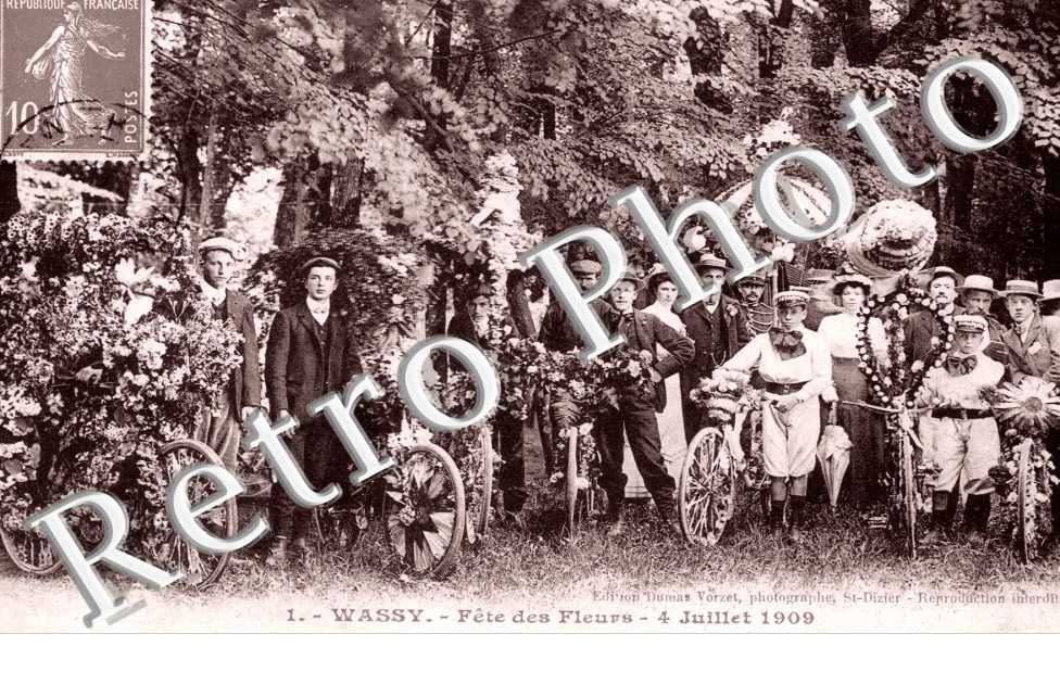 fete des fleurs - 4 juillet 1909 Bicyclettes