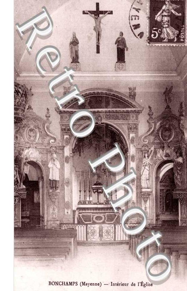 Interieur de l'Eglise