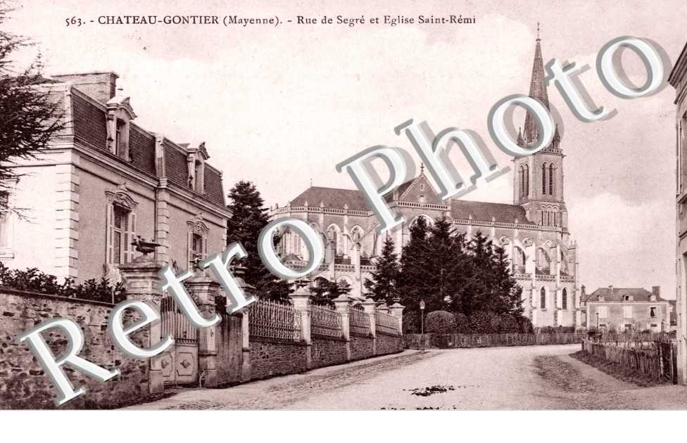 Rue de Segre et eglise Saint Remy