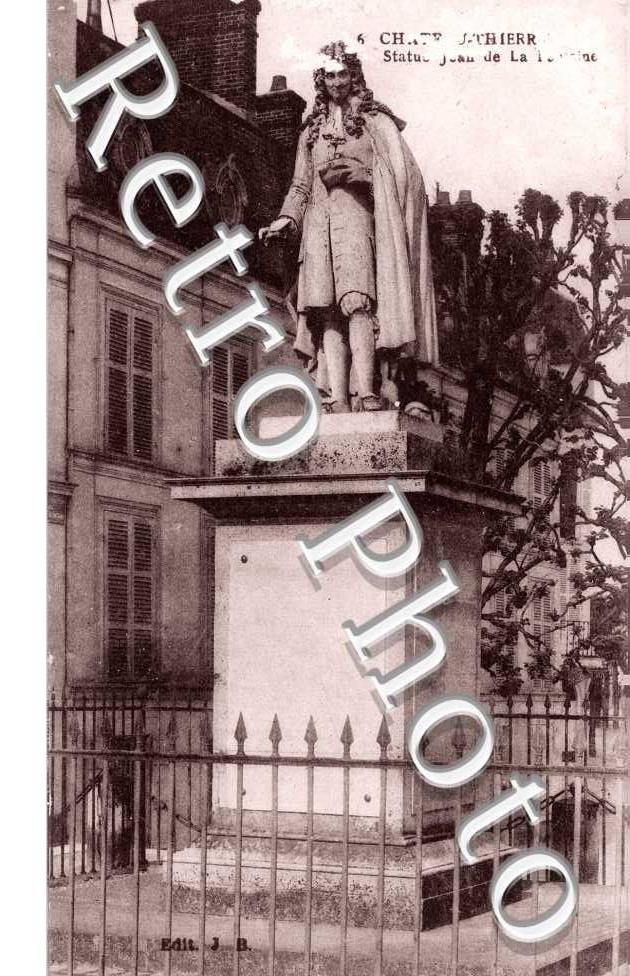Statue Jean de la Fontaine
