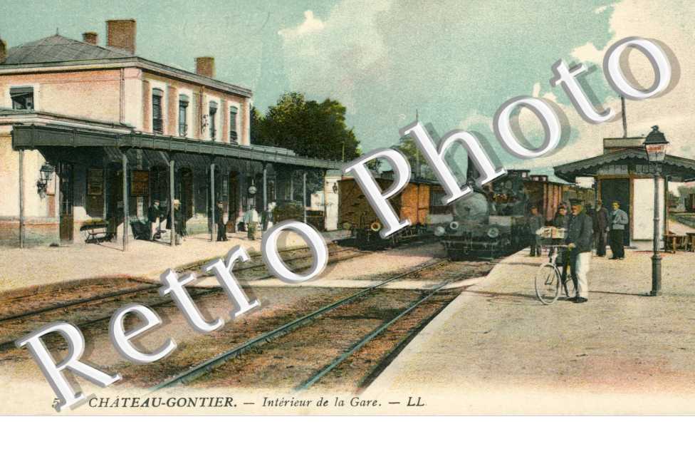 Intérieur de la gare