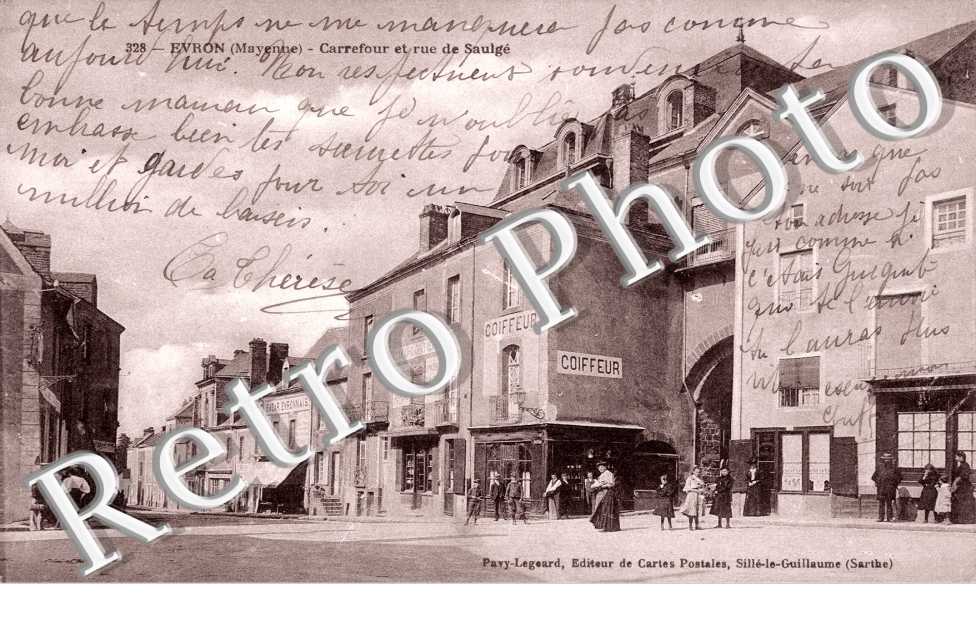 Carrefour et Rue de Saulge