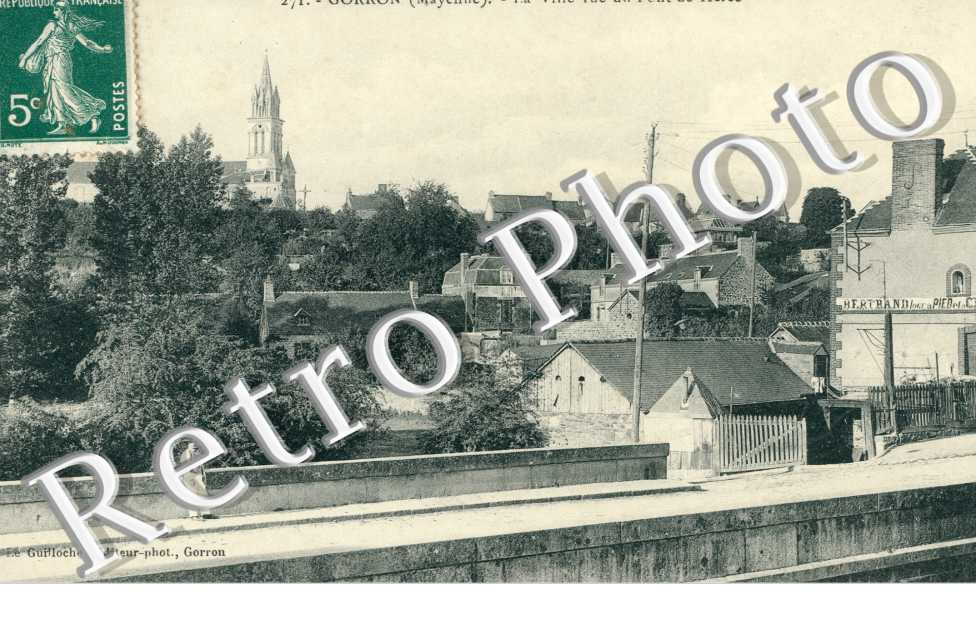 Ville vue du Pont de Herce