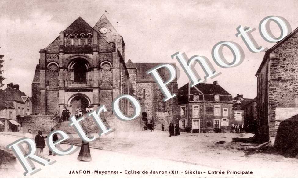 eglise de javron- entree principale