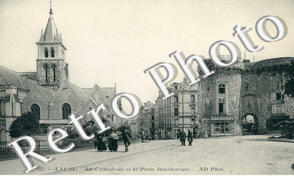 Cathedrale et Porte de Beucheresse