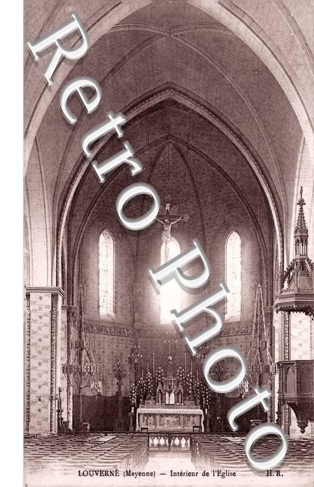 Interieur de l'eglise