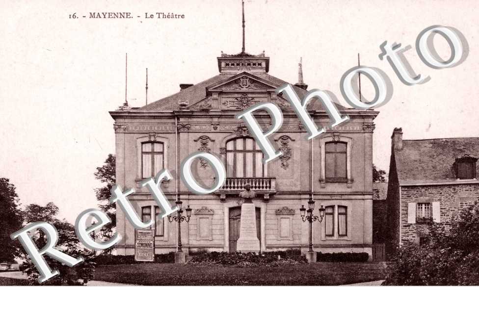 le Theatre