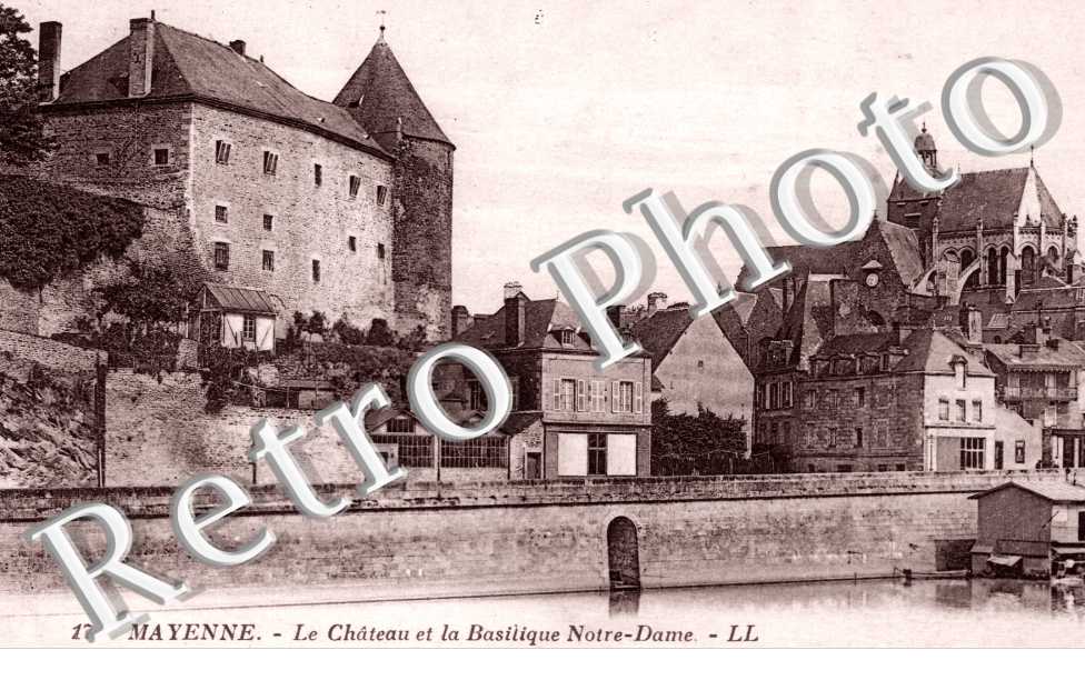 le Chateau et la Basilique Notre Dame