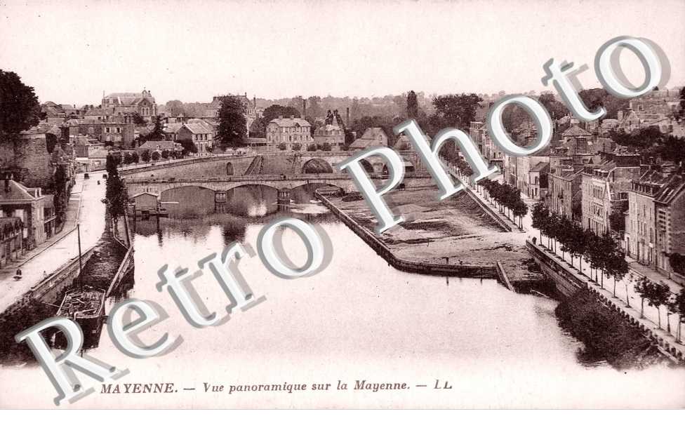 vue panoramique sur la Mayenne