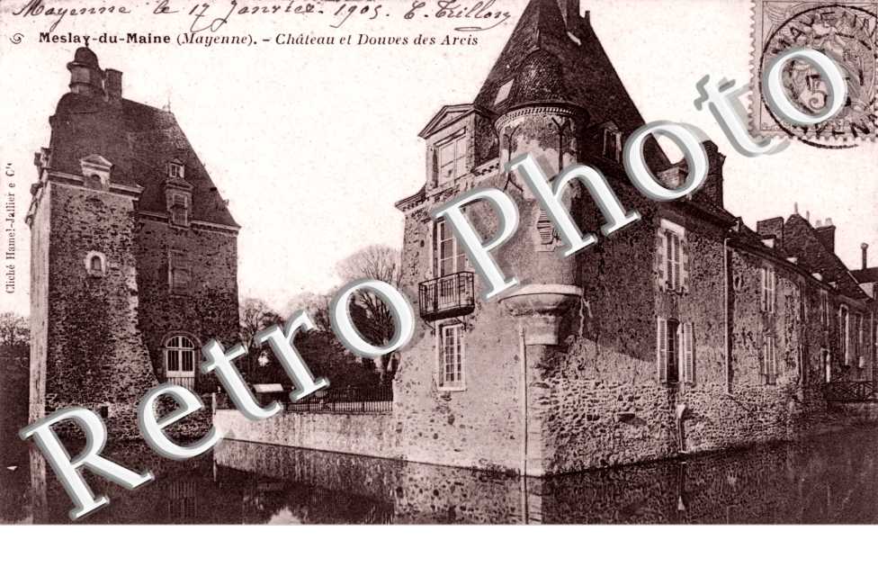 Chateau et douves des Arcis