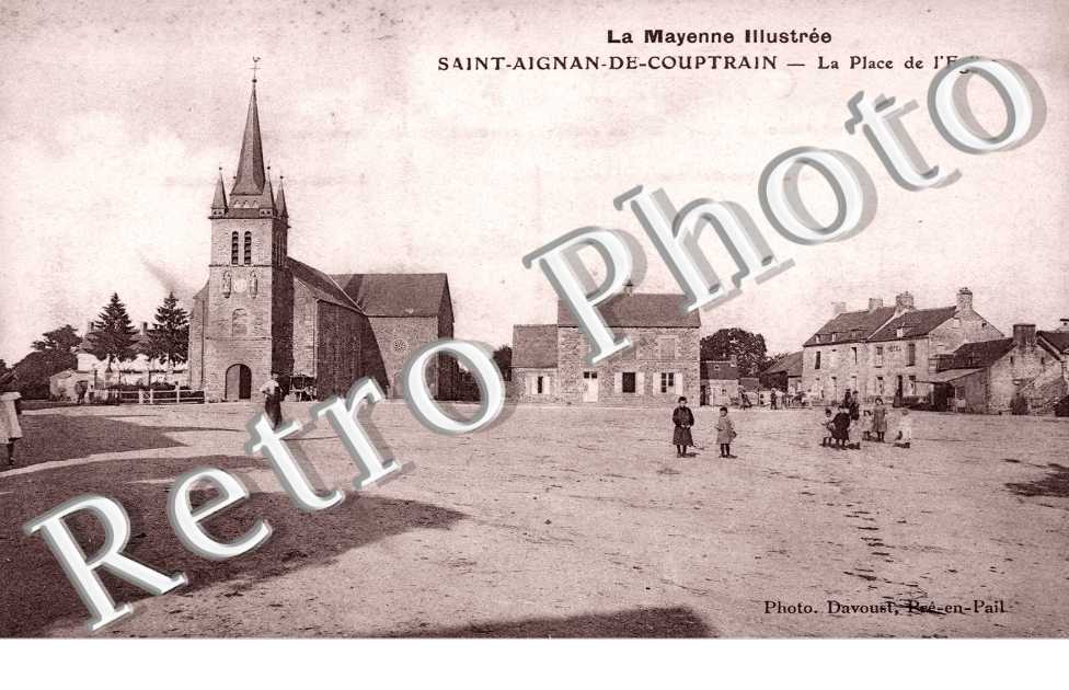 La place de l'eglise