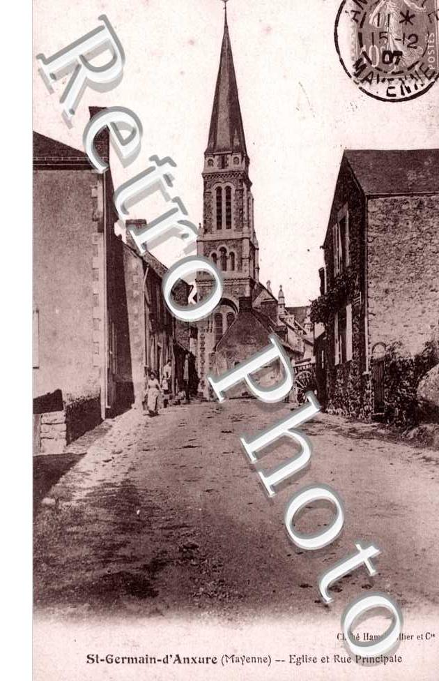 eglise et rue principale