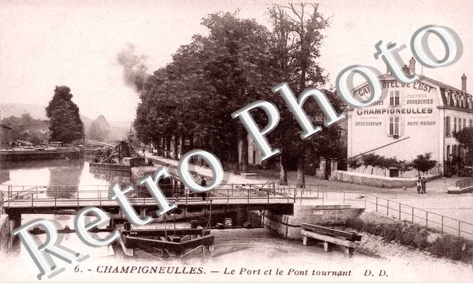Le Port et le Pont Tournant