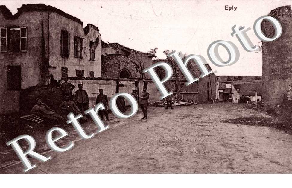 ( une rue en ruines )