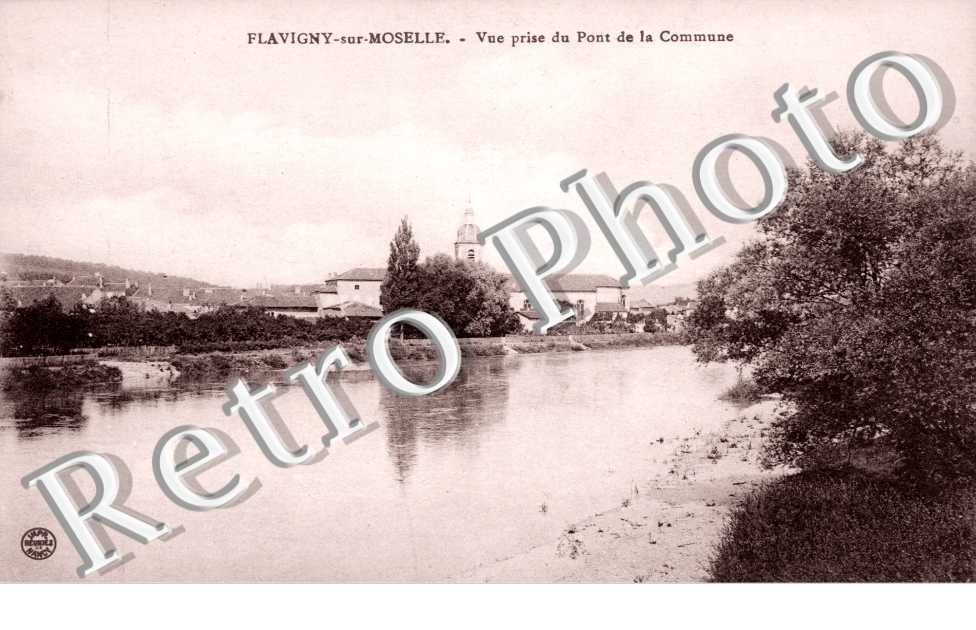 vue prise du pont de la Commune