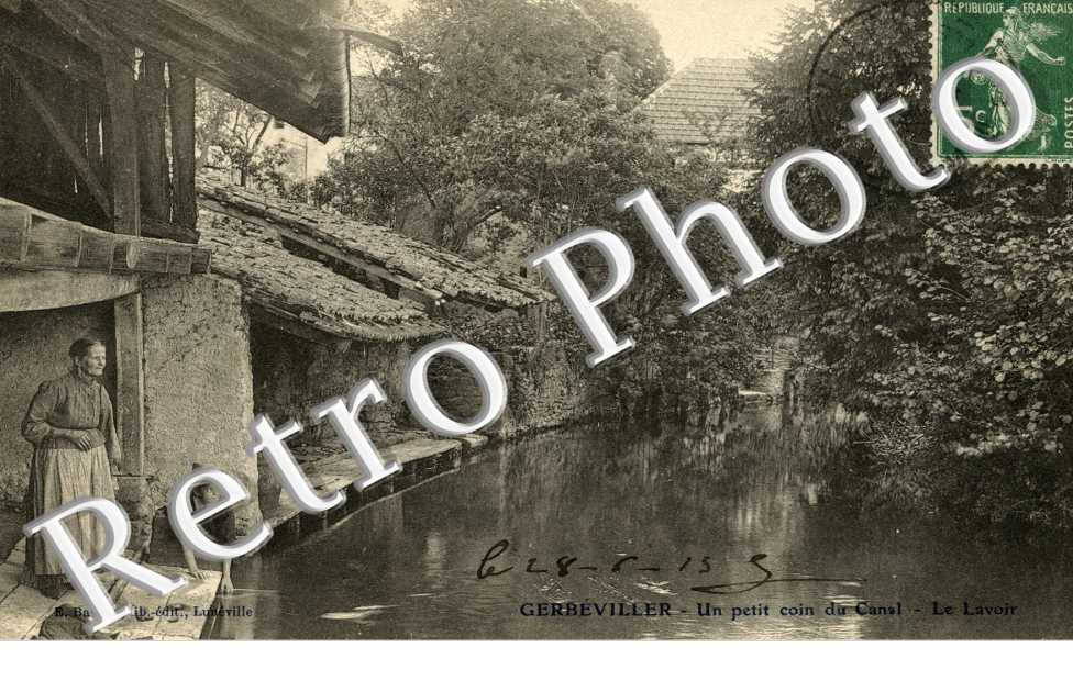 un petit coin du canal Le lavoir