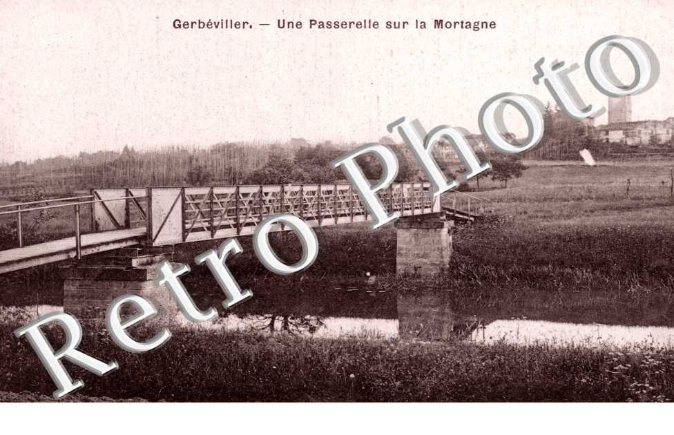 Une Passerelle sur la Mortagne