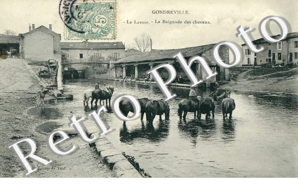 Le Lavoir La Baignade des chevaux