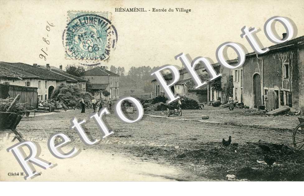 entree du village