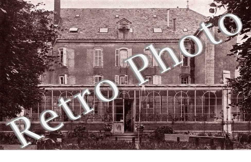 Hotel Cure d'air Cafe restaurant Muller proprietaire  LA RONCHERE