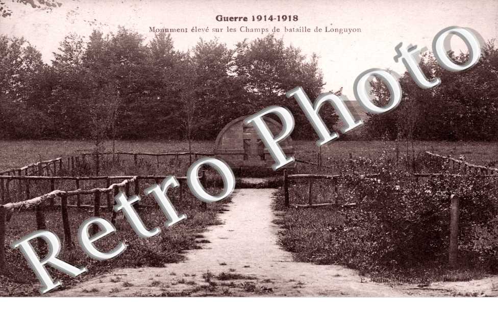 Monument eleve sur les champs de bataille