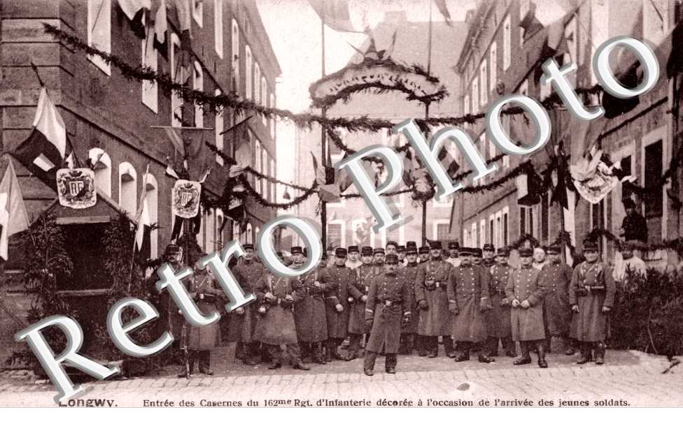 Entree des casernes du 162e regiment d'infanterie