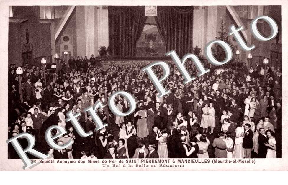 Societe anonyme des mines de fer - un bal a la salle de reunion