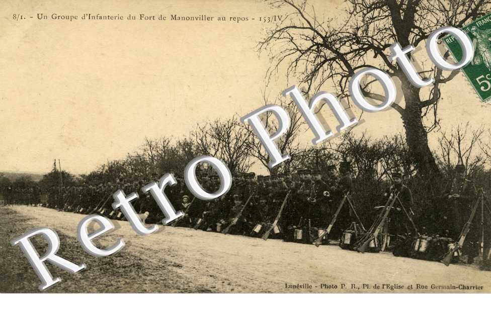 Un groupe d'infanterie du Fort de Manonviller au repos