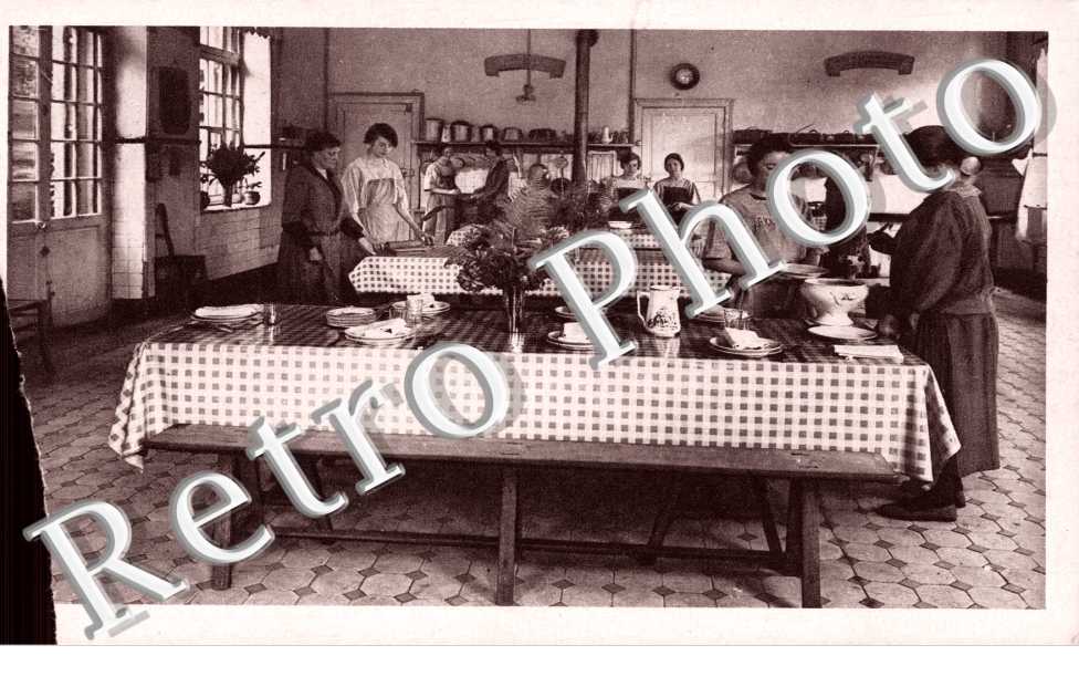 Ecole menagere - la cuisine
