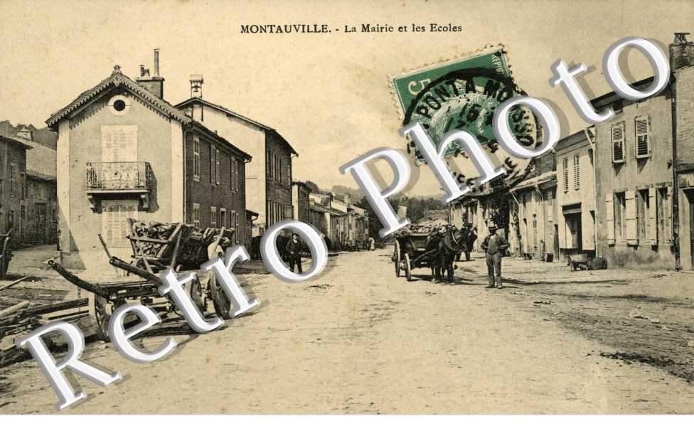 la mairie et les ecoles