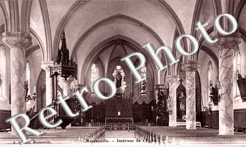 interieur de l'eglise
