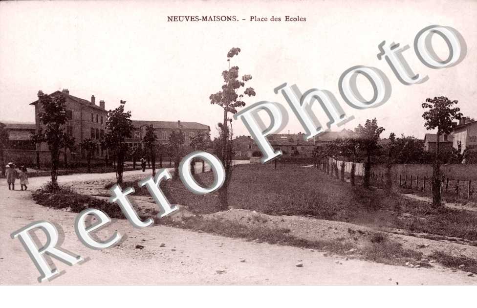 Place des Ecoles