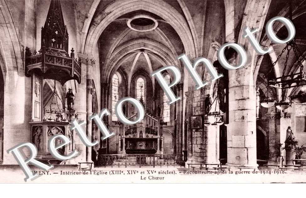 interieur de l'eglise