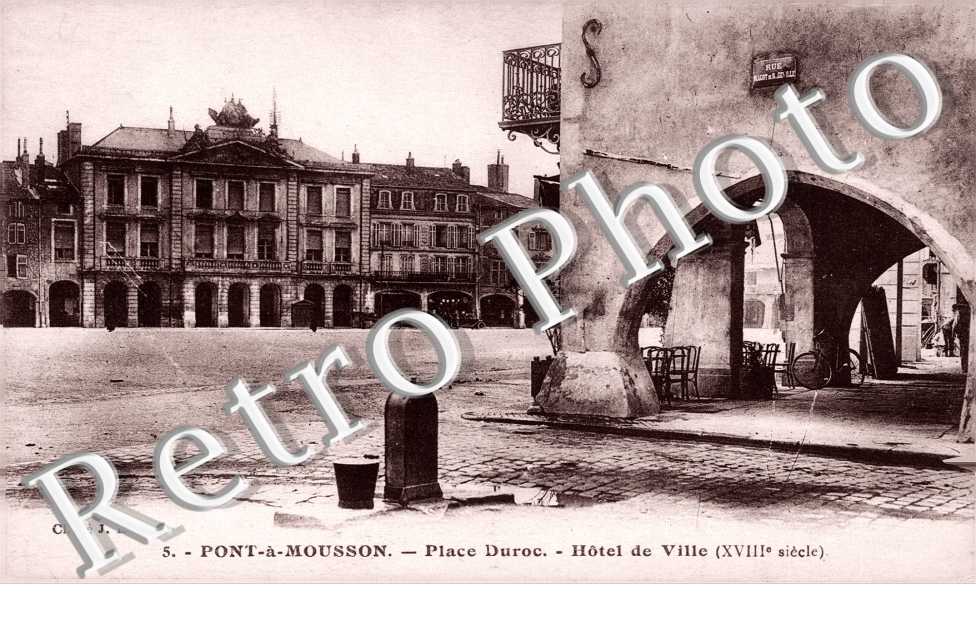 Place Duroc - Hotel de Ville
