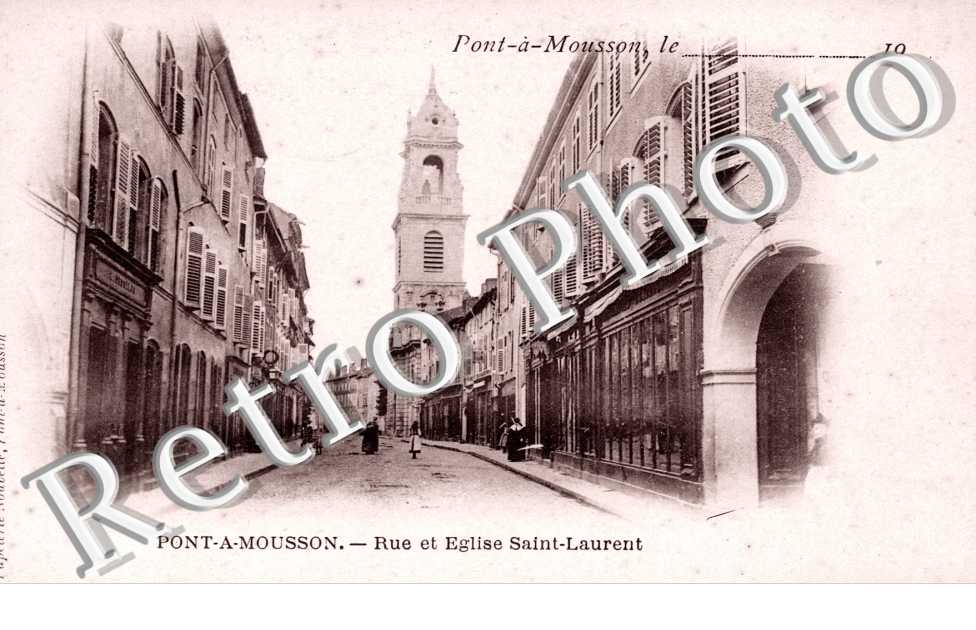 rue et Eglise Saint Laurent