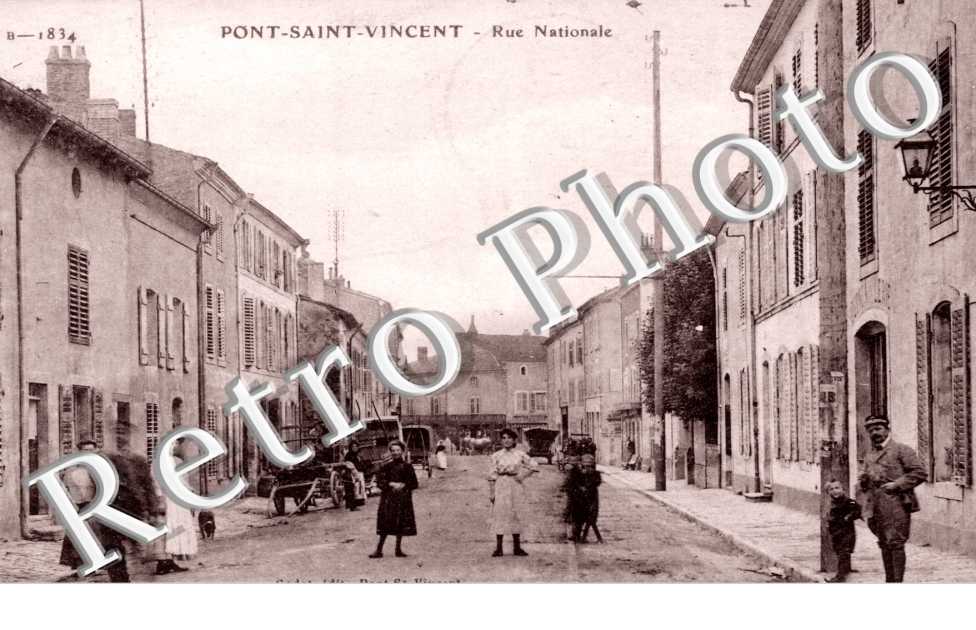 Rue Nationale.