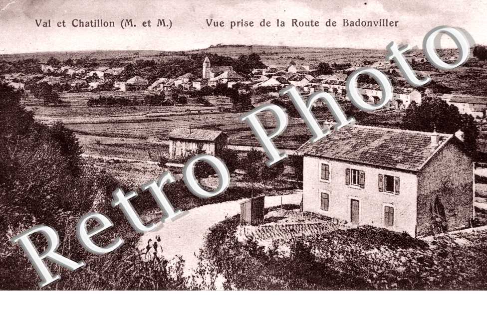 Vue prise de la route de Badonviller