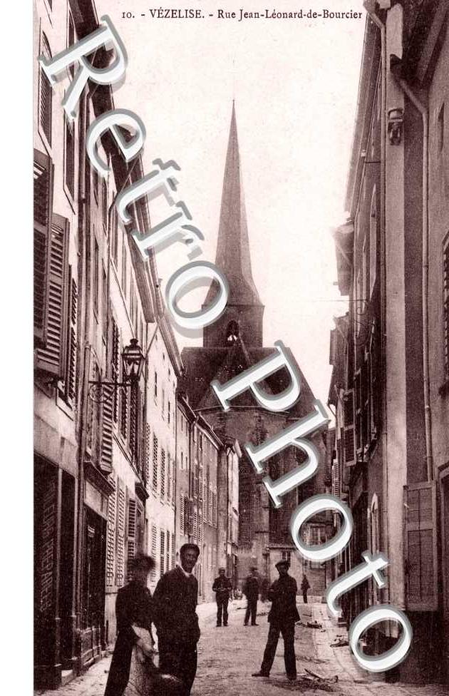 Rue Jean Leonard de Bourcier