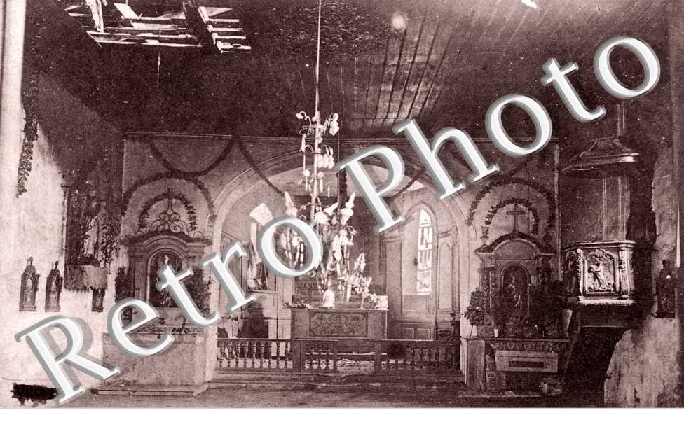 (interieur de l'eglise)